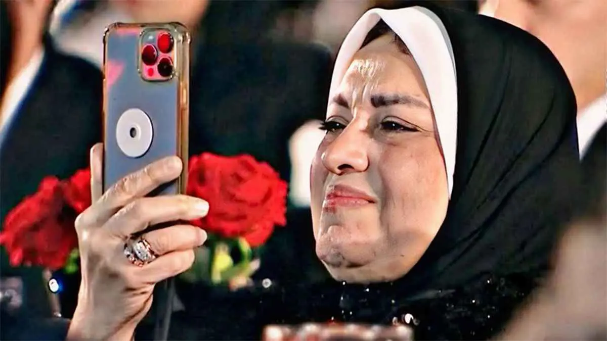فضيحة على فيسبوك.. دعاء صادم ضد الخطيب وزوجته ترد بدعاء قلب الموازين!