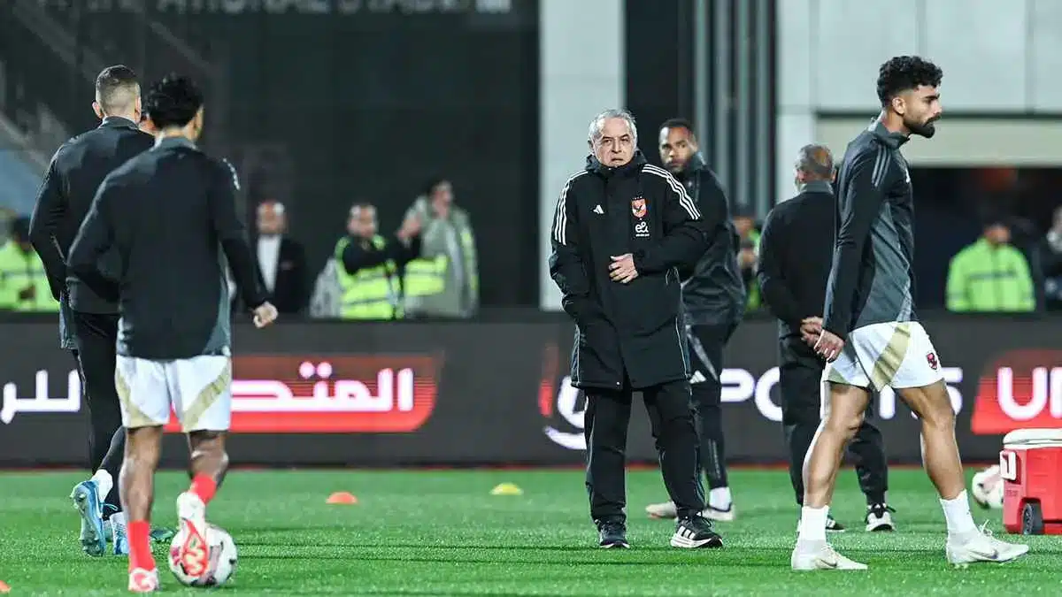 توتر كبير داخل الأهلي.. كولر يُهدد بالرحيل بعد صدام ناري مع المدير الرياضي!