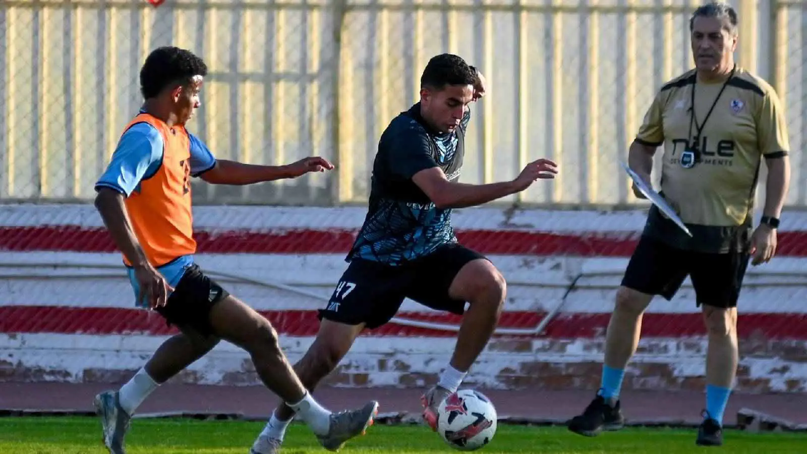 الزمالك يهدد ويرد بقوة: سنحاسب كل من يثير البلبلة!.. الحقيقة الكاملة وراء شائعات الإطاحة باللاعبين!