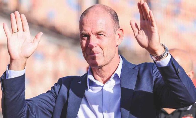 جيس ثورب مدرب الأهلي