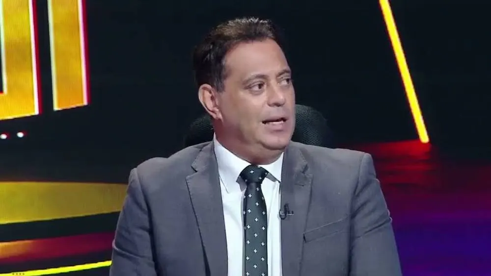 هاني رمزي يفجرها: “الاهلي مش هيتعدل حتى لو جاب 100 مدرب عالمي المشكلة في لاعب واحد