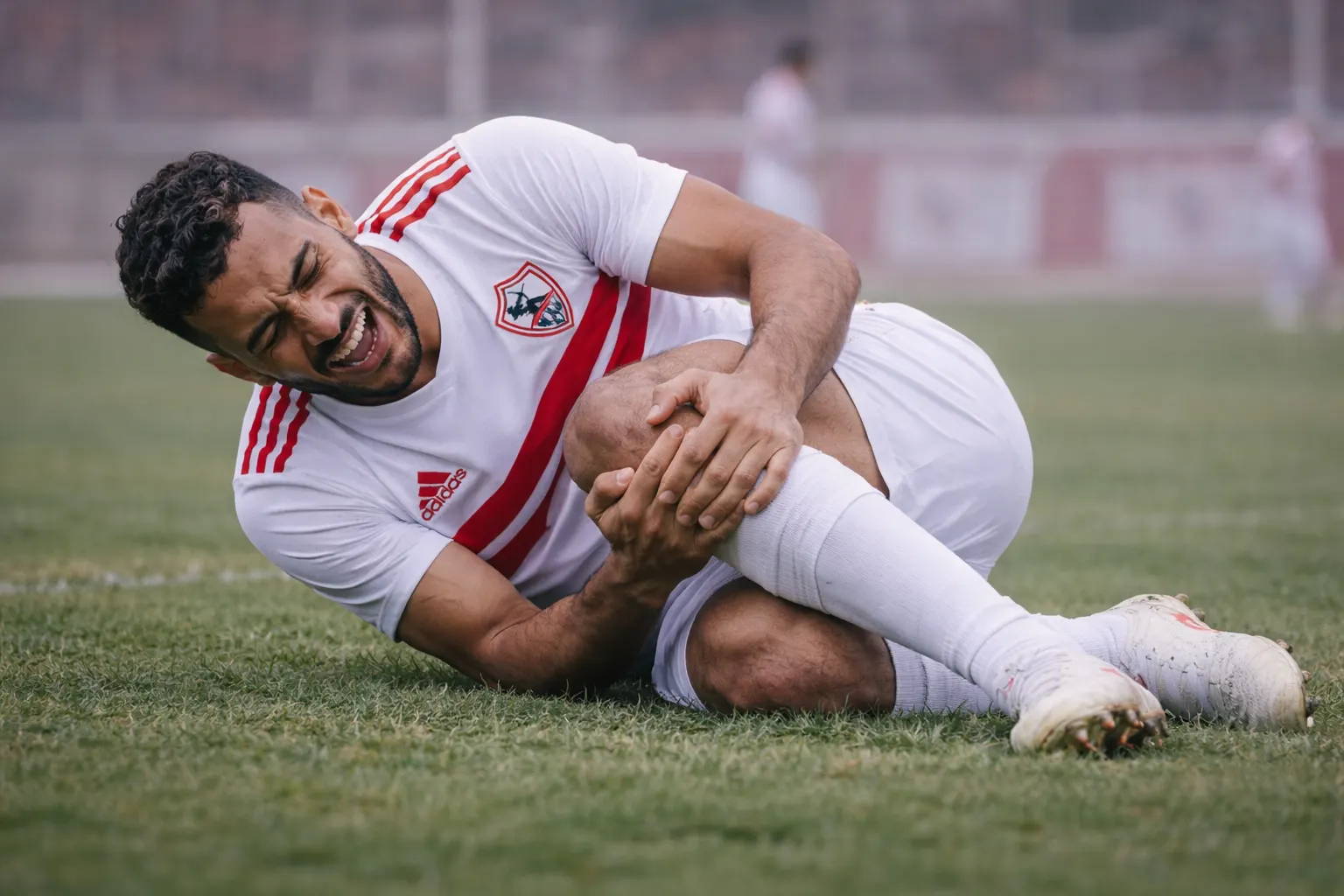 عاجل.. زلزال يضرب ميت عقبة! “القدر يغدر” بمعتمد جمال.. والمايسترو خارج حسابات قمة بيراميدز رسميًا!