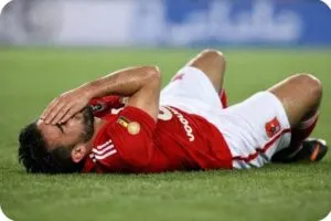 زلزال في التتش! إصابة “دينامو” الأهلي تصدم سوروب وتُربك الحسابات قبل لقاء انبي