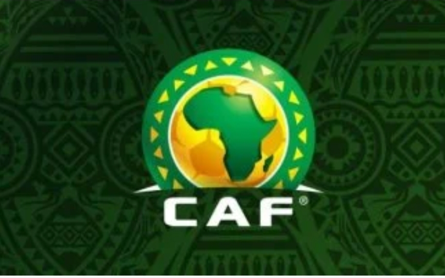 الاتحاد الإفريقي يمنح الزمالك قبلة الحياة بقرار تاريخي قبل نهائي الكونفدرالية